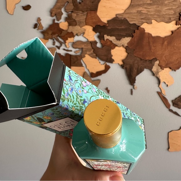 GUCCI Flora Gorgeous Jasmine Bouquet New in Box 100 3.3 - Picture 4 of 6